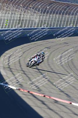 media/Jan-21-2023-Fastrack Riders (Sat) [[fcf3f88a30]]/Level 4/Session 2 Nascar 1/